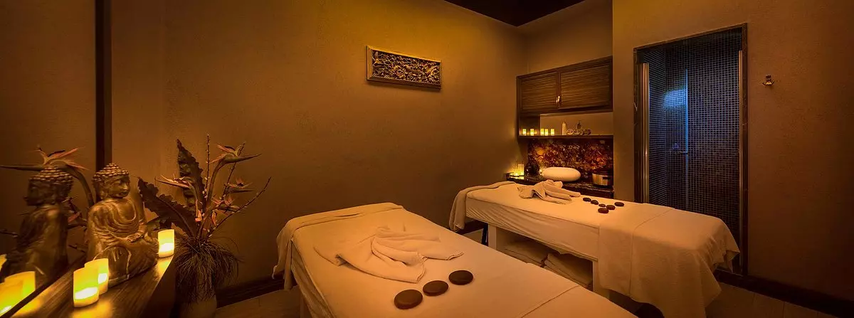 هتل تایتانیک سیتی تکسیم استانبول