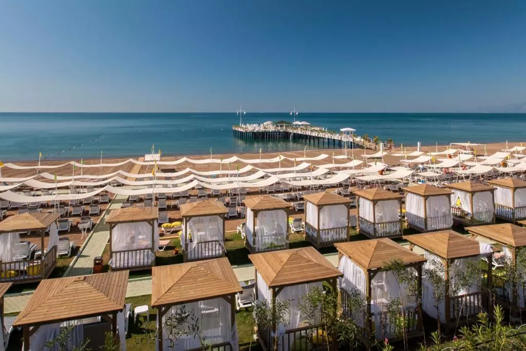 هتل دلفین امپریال آنتالیا