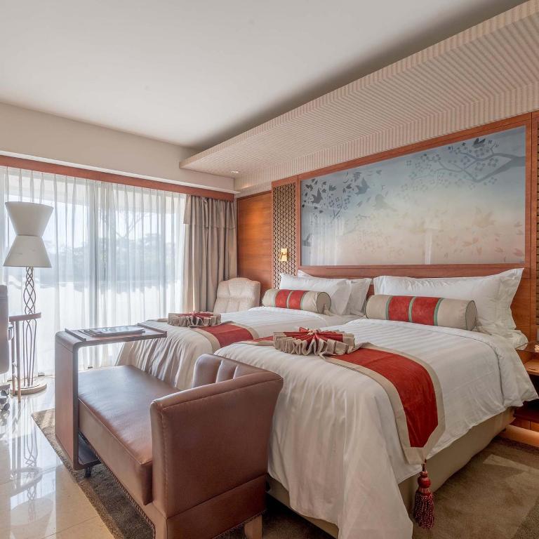 هتل سرس اسپرینگ