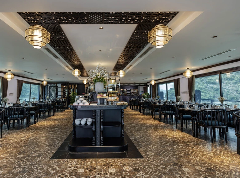 کروز دریایی ولار