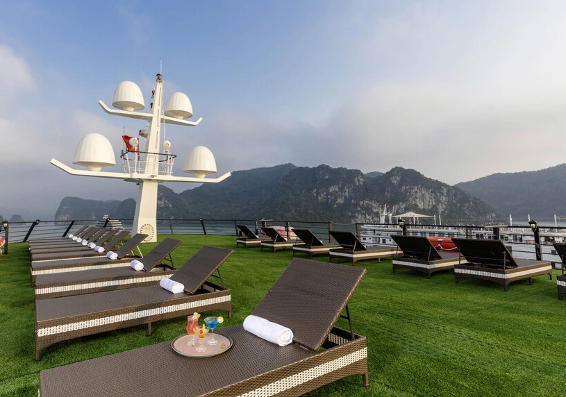 کروز دریایی ولار