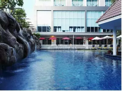 هتل سنتارا پاتایا