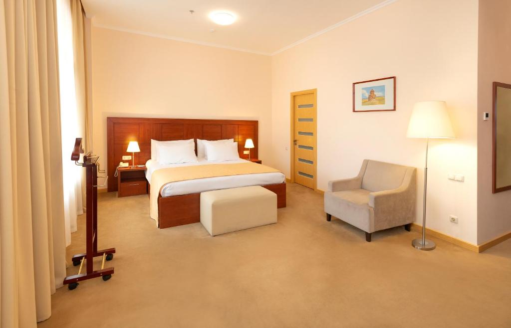 هتل آنی پلازا