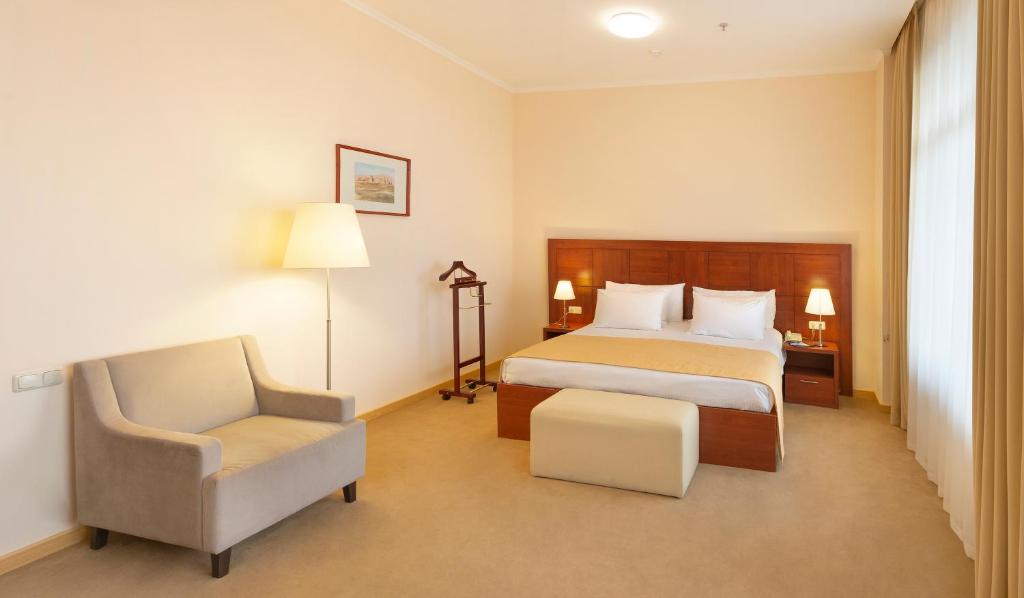 هتل آنی پلازا