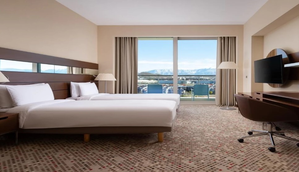 هتل مانترا ریزورت و کانگرس