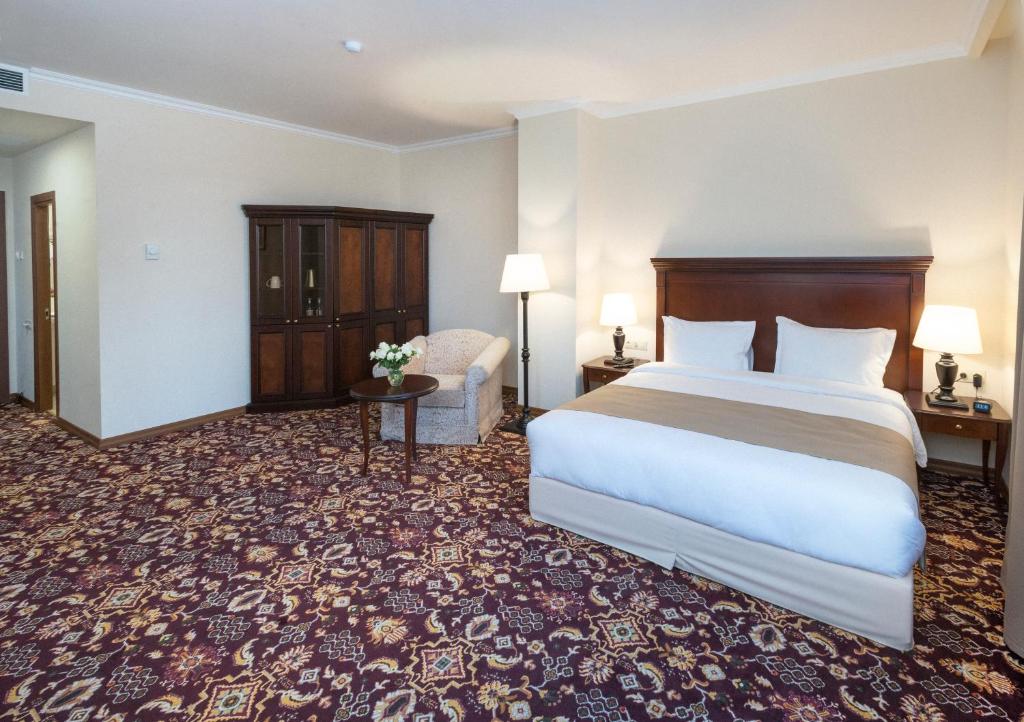 هتل گرند آنی ایروان