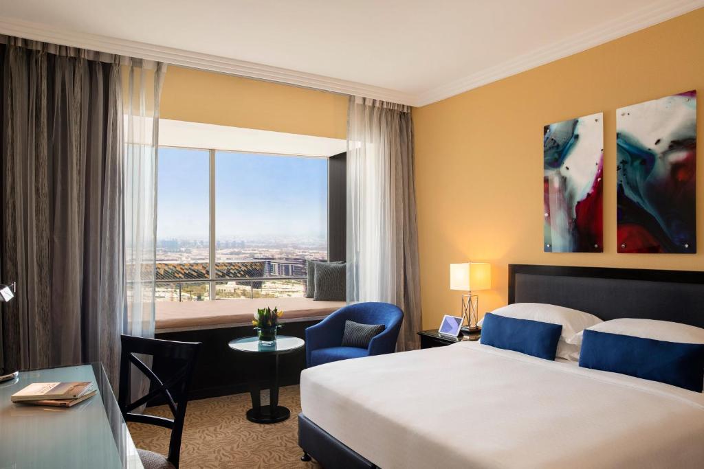 هتل تاورز روتانا