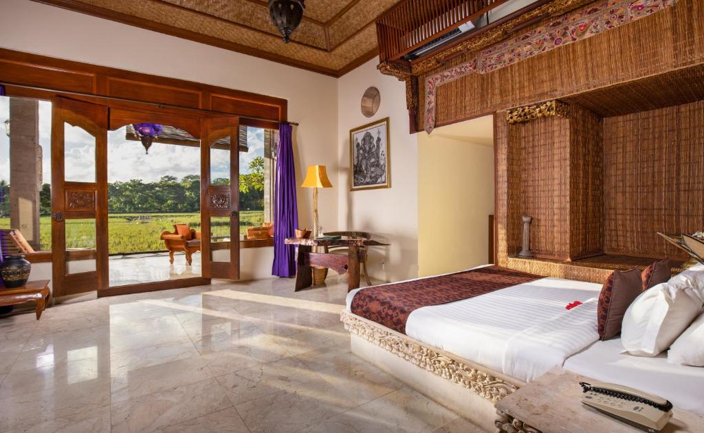 هتل گرین فیلد اند بانگالوز