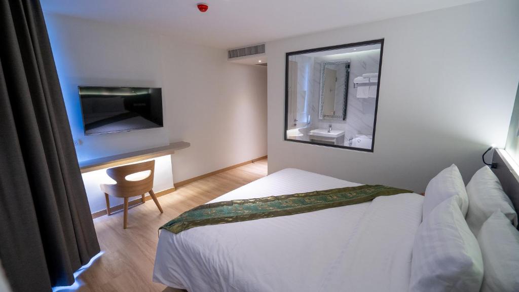 هتل پانارایی بانکوک