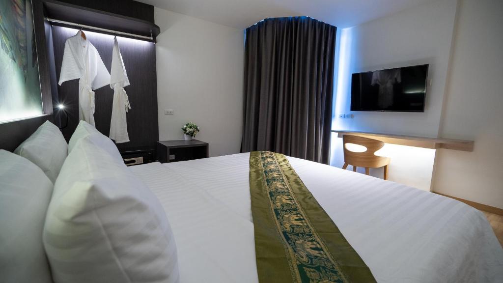 هتل پانارایی بانکوک