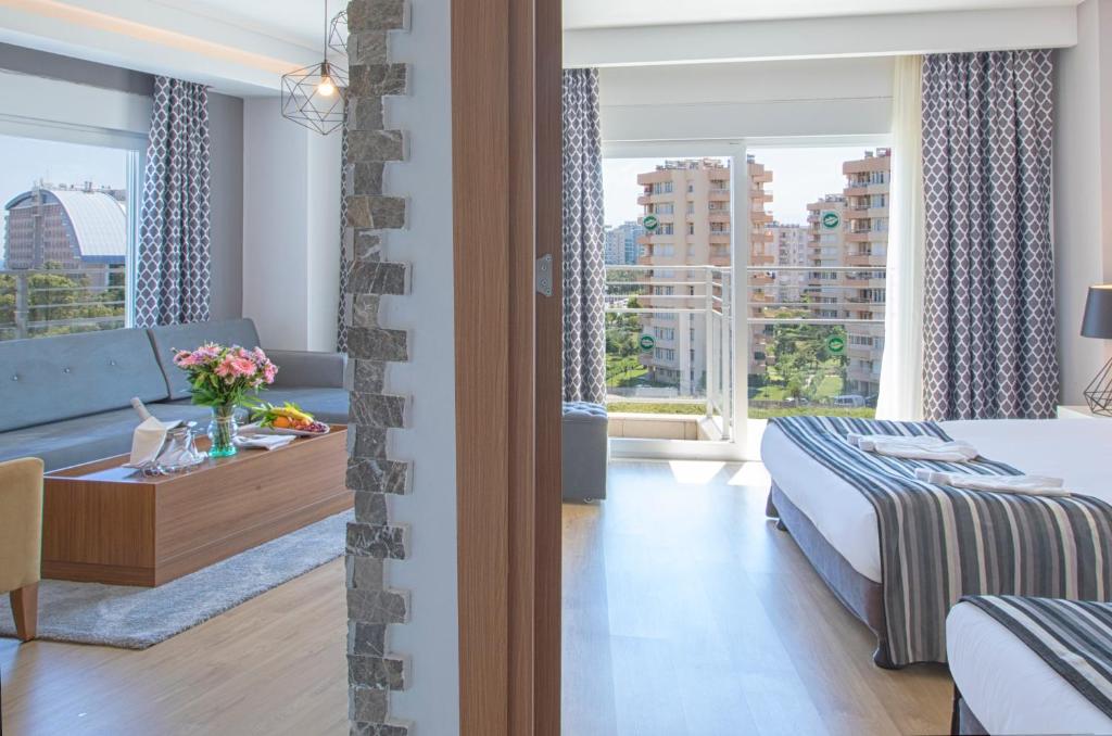 هتل گرین وود سوئیت