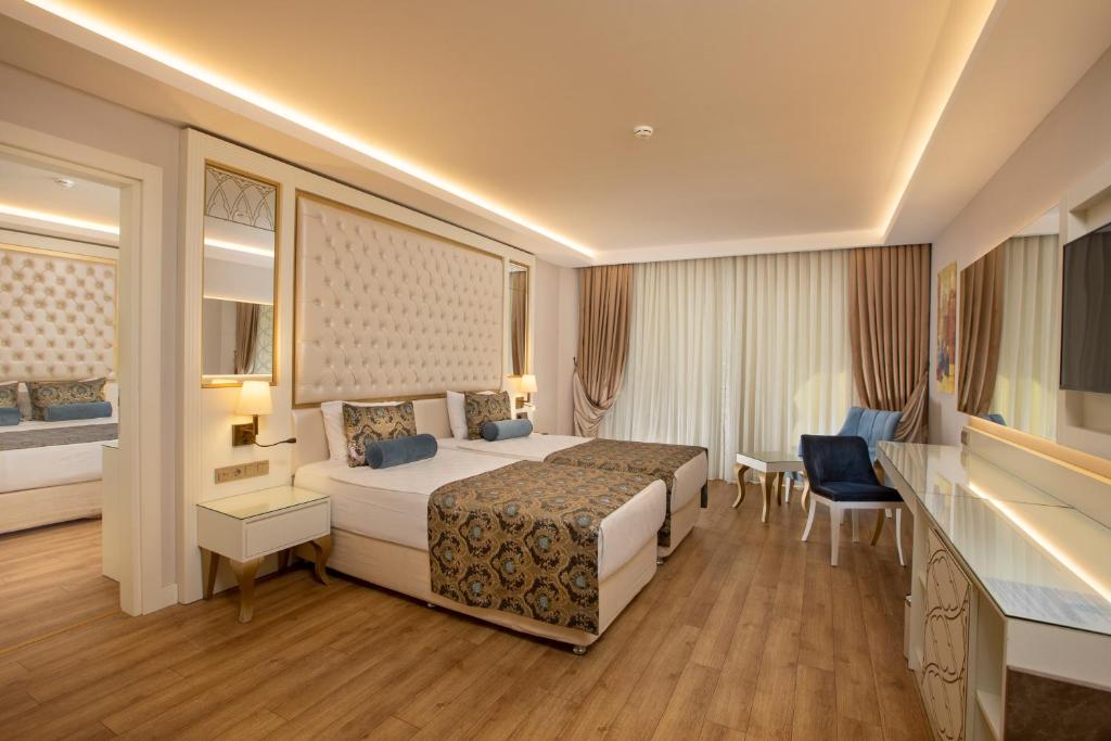 هتل حیدر پاشا پالاس