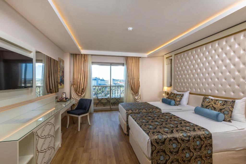 هتل حیدر پاشا پالاس