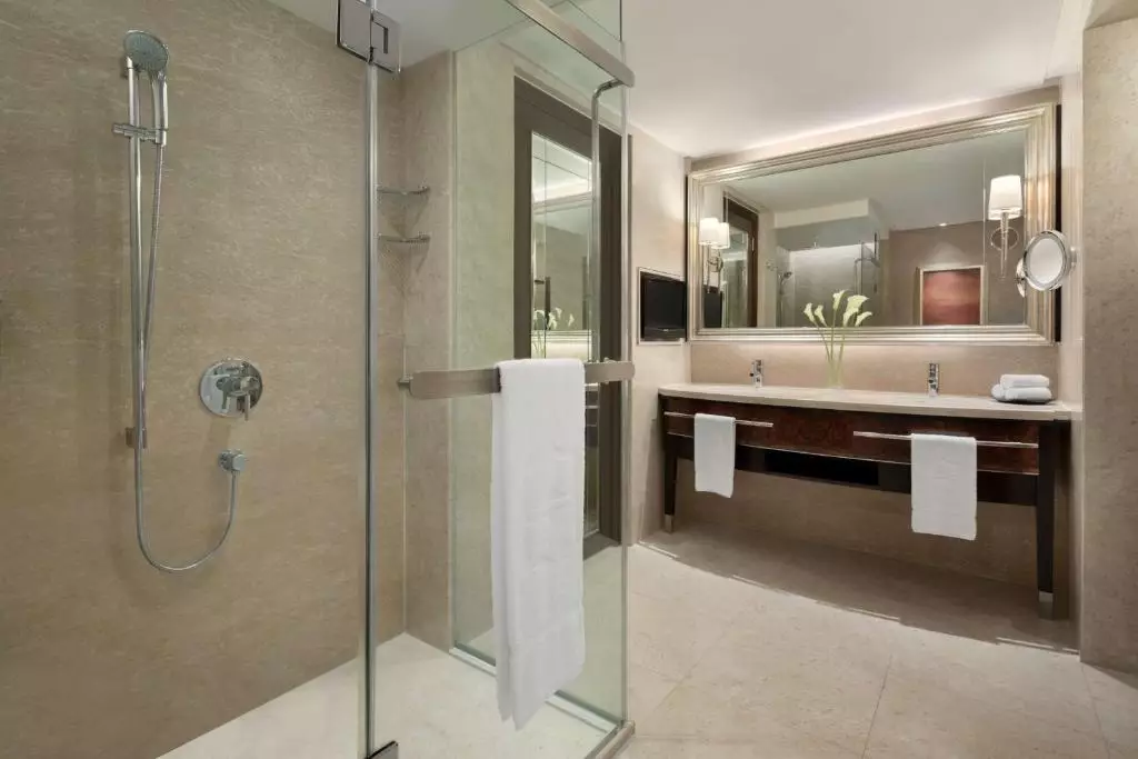 هتل شانگری لا کوالالامپور