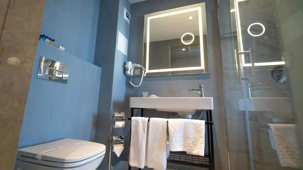 هتل رینگ استون بسفر استانبول