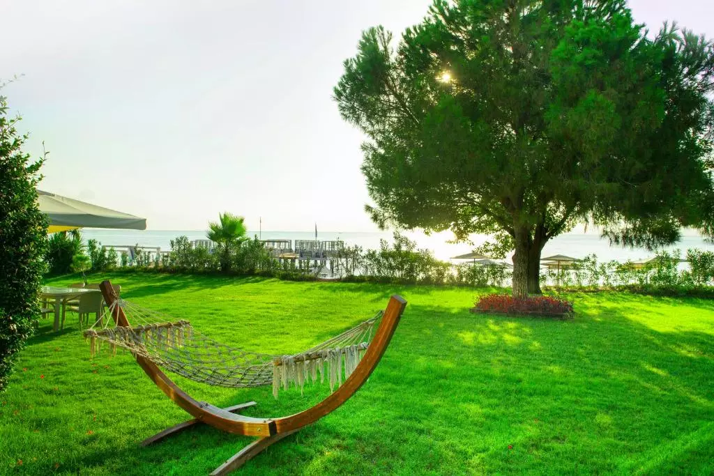 هتل شروود اکسکلوسیو کمر