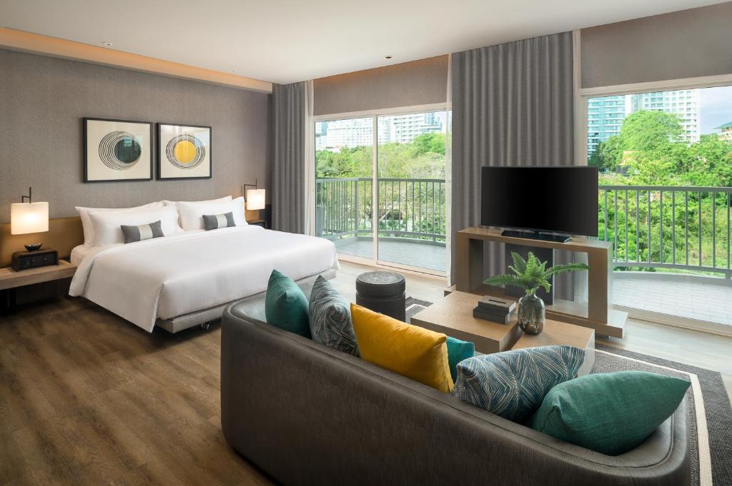 هتل کروس پاتایا