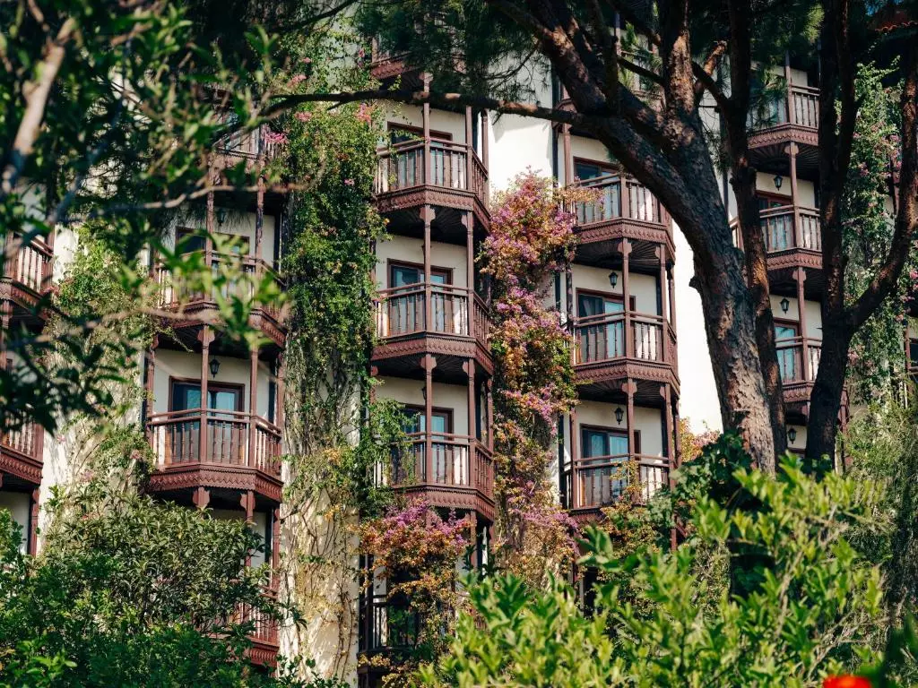 سلکتیوم فامیلی ریزورت