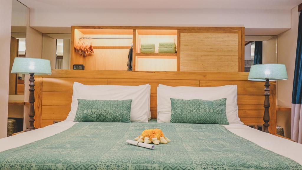 هتل آمنایا ریزورت نوسا دوا