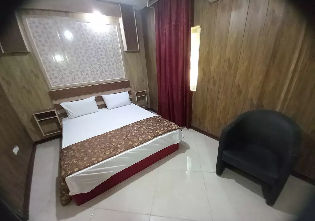 هتل پانیذ کیش