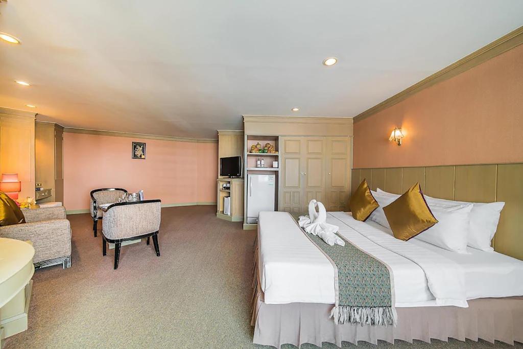 هتل مونتین بیچ ریزورت اند کانوشن سنتر