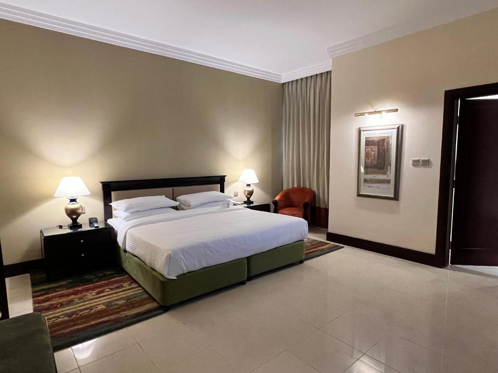 هتل سیتی سیزنز سوییت