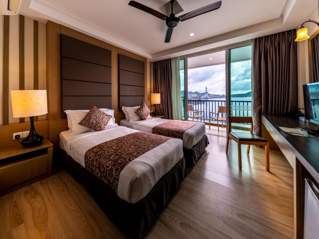 هتل دایانگ بای