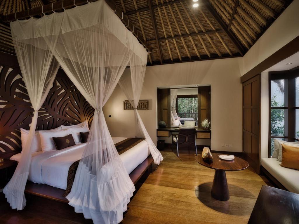 هتل هنگینگ گاردن