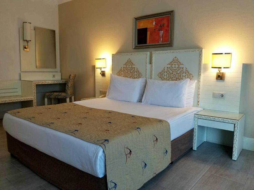 هتل کریستال ادمیرال