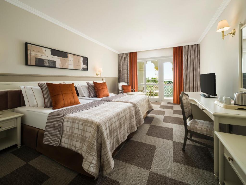 هتل آستریا کرملین پالاس