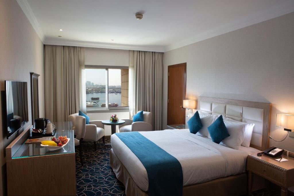 هتل کارلتون تاور