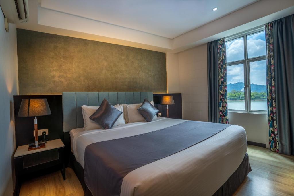 هتل دایانگ بای