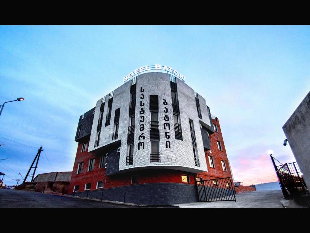 BATONI Hotel