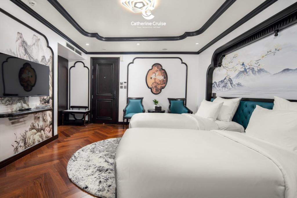 Catherine Cruise Hotel