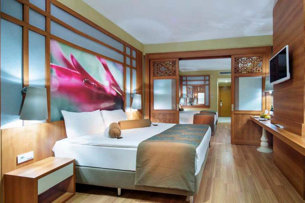 هتل زافیرا دلوکس