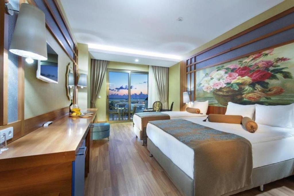 هتل زافیرا دلوکس