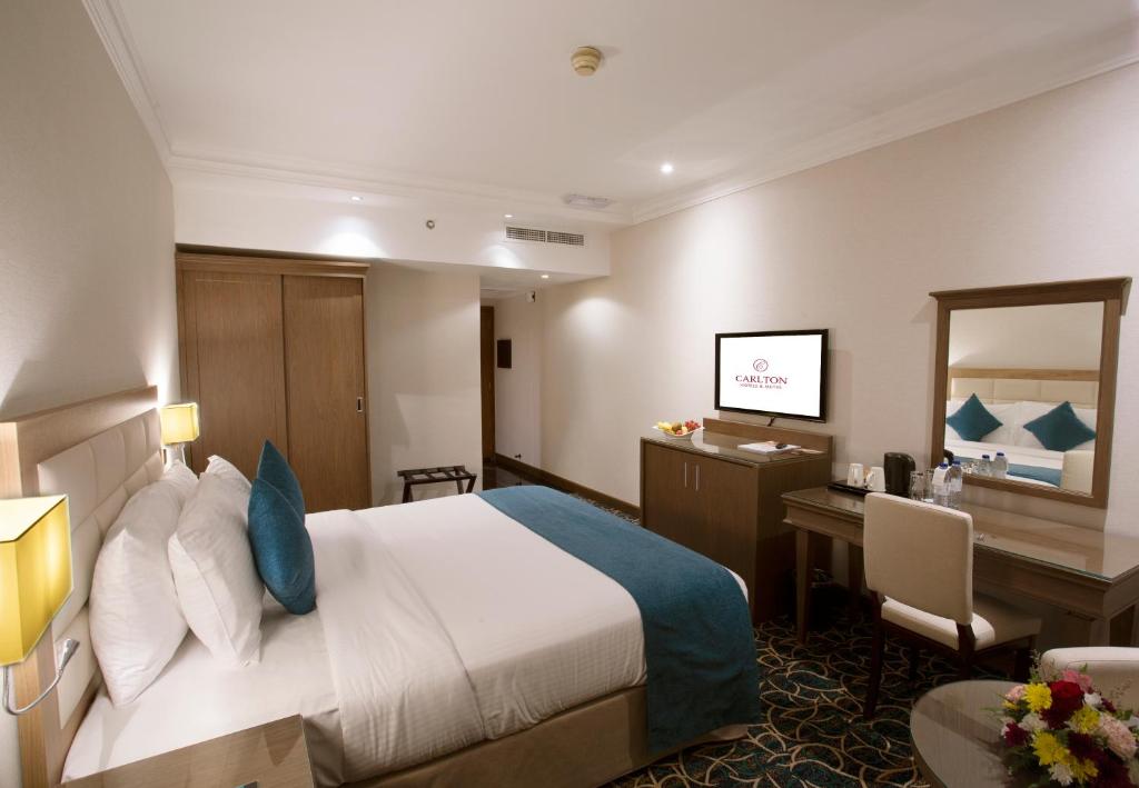 هتل کارلتون تاور