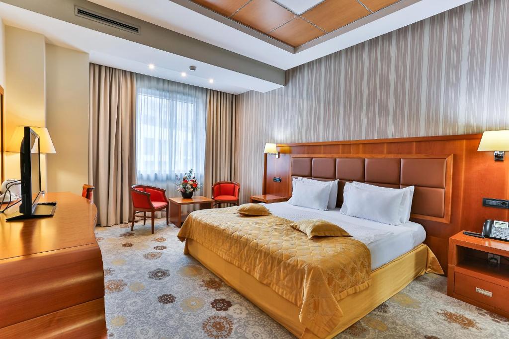 هتل کینگز پارک