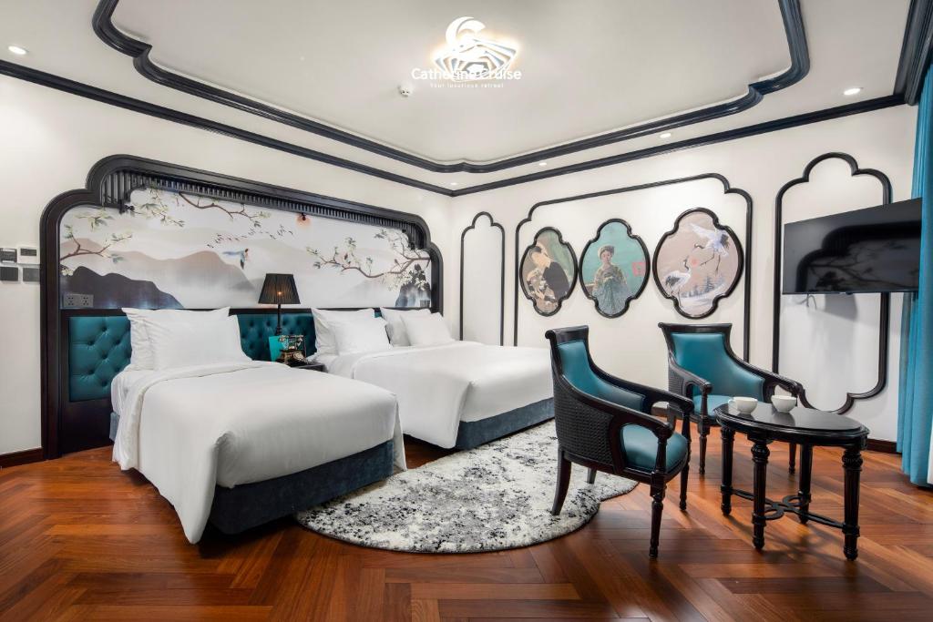 Catherine Cruise Hotel