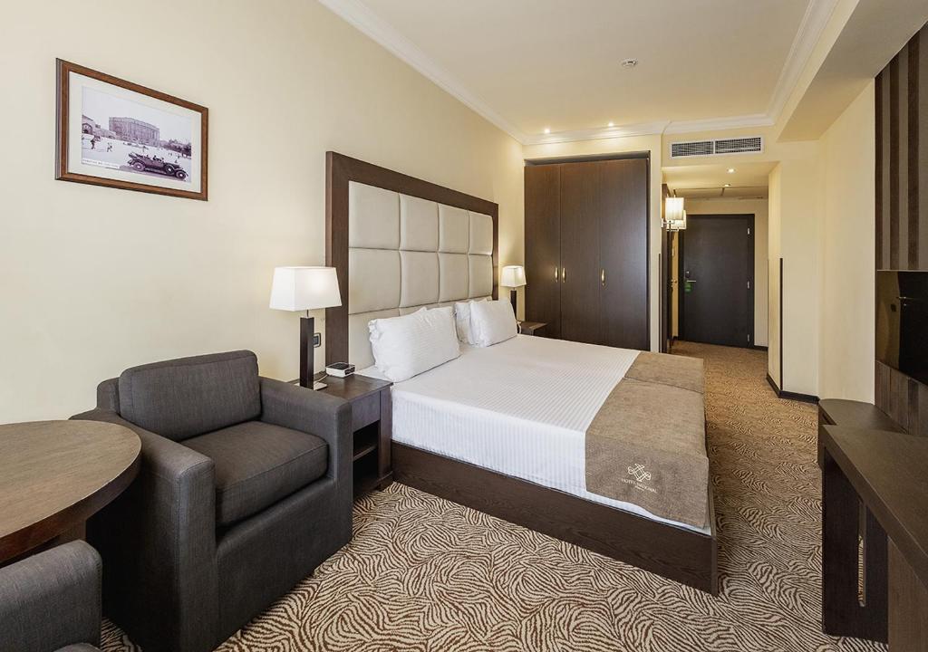 هتل نشنال ایروان