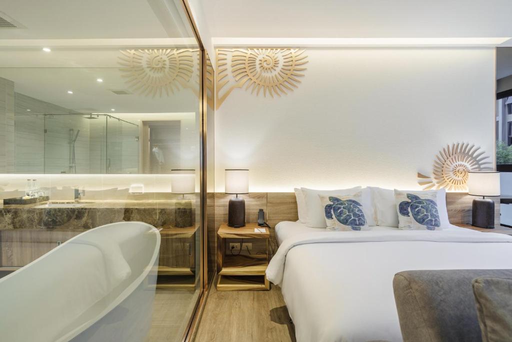 هتل مارین پوکت