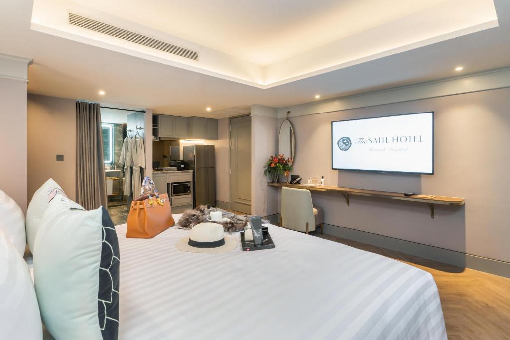 هتل سالیل ریورساید