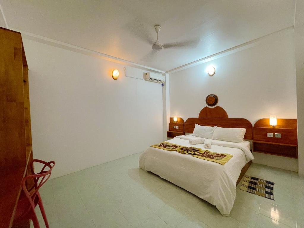 هتل پارادایس رترید