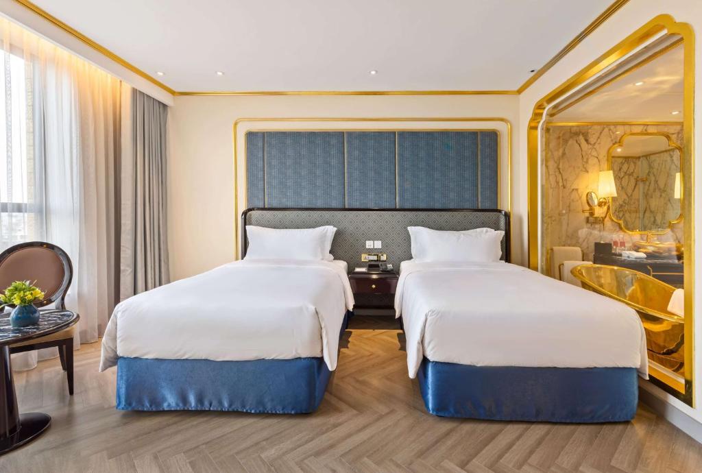 DOLCE BY WYNDHAM  Hotel