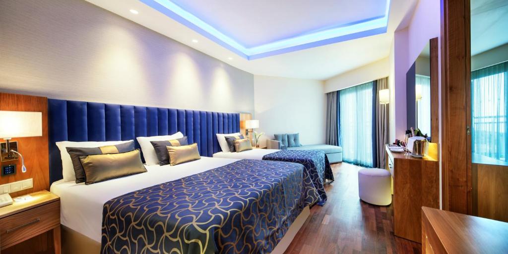 هتل لیبرتی لارا