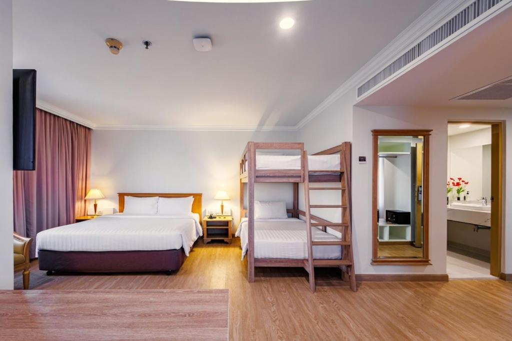 هتل پرینس پالاس بانکوک