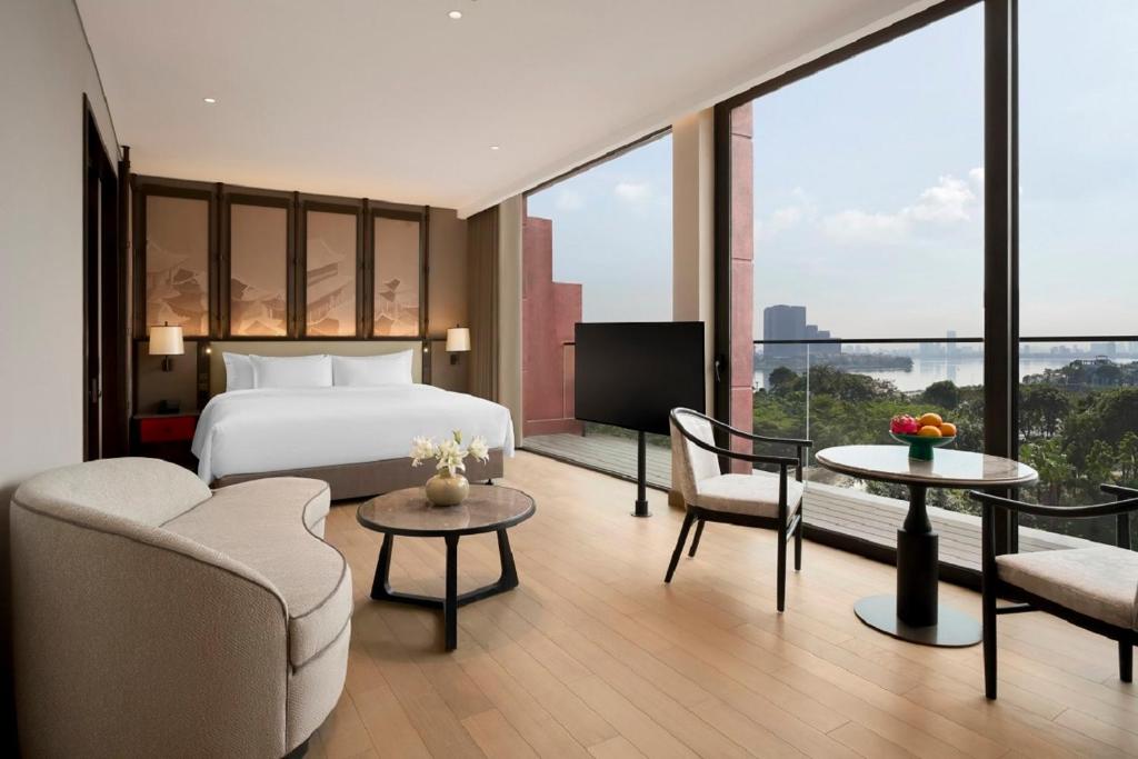 Dusit Le Palais Hotel