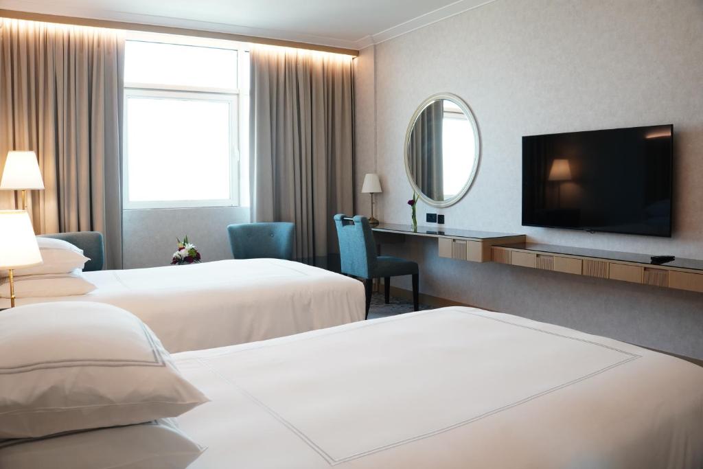 سوئیس اوتل المروج