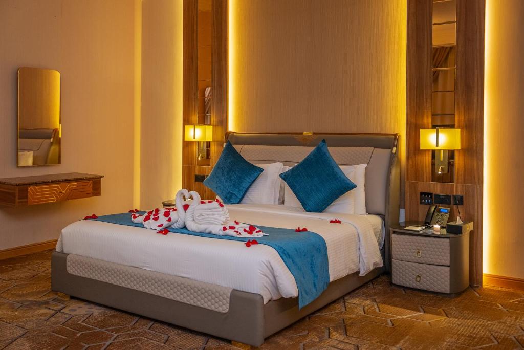 لازونا کانتیننتال دبی