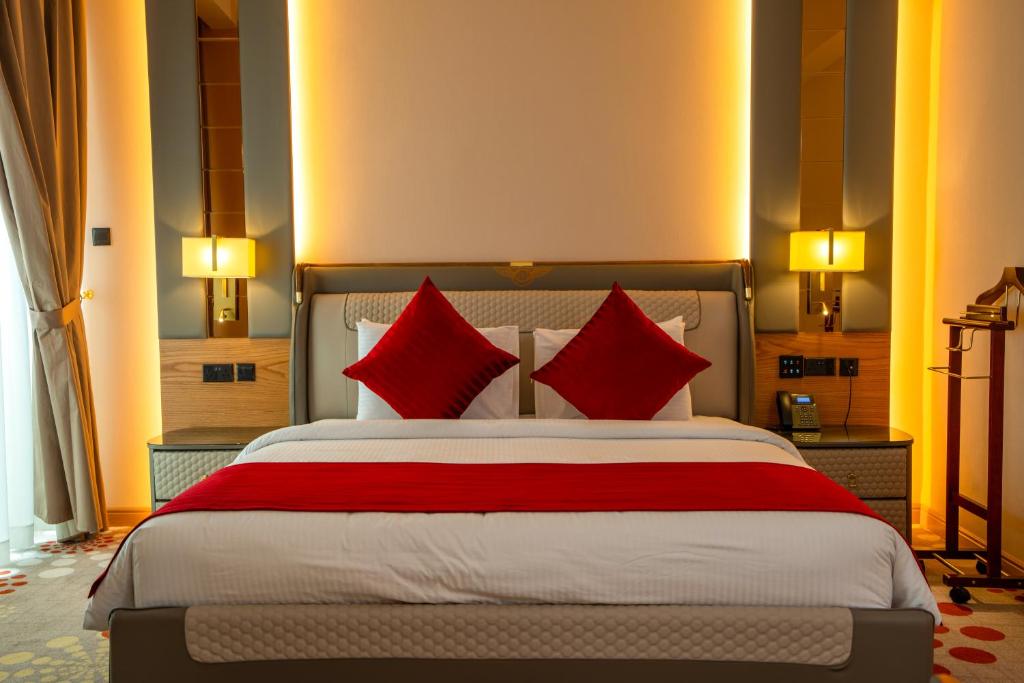 لازونا کانتیننتال دبی